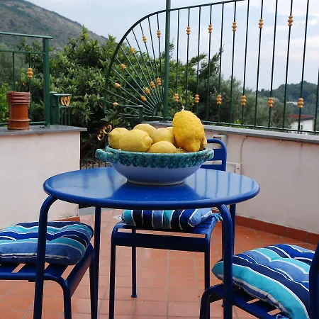 Locazione Turistica Beach Side * نيرانو